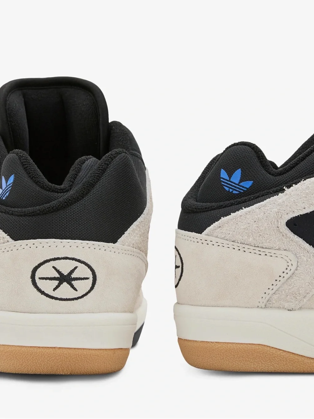 Adidas Men’s Mid-Top Casual Sneakers in Beige and Black. Original BADBO 1.0
